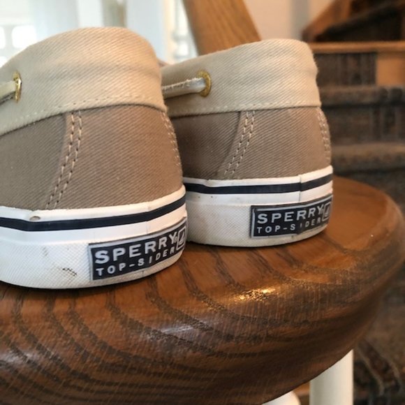 SPERRY Top Sider 2-Eye Boat Shoes in tan colour EUC, Size 7.5 - Picture 12 of 15